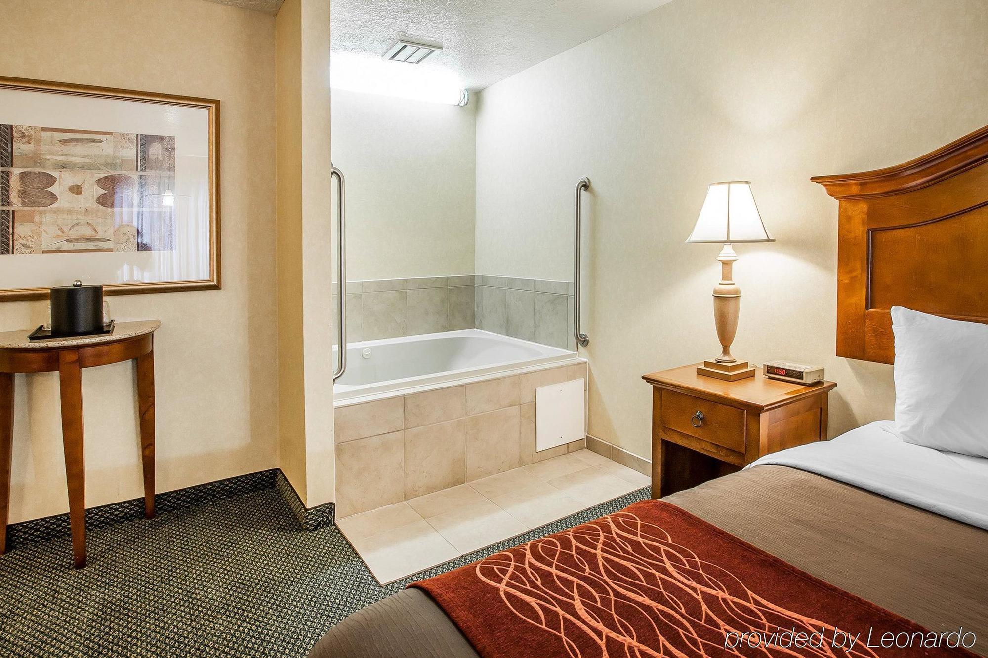 Comfort Inn Conference Center Hillsboro Eksteriør bilde