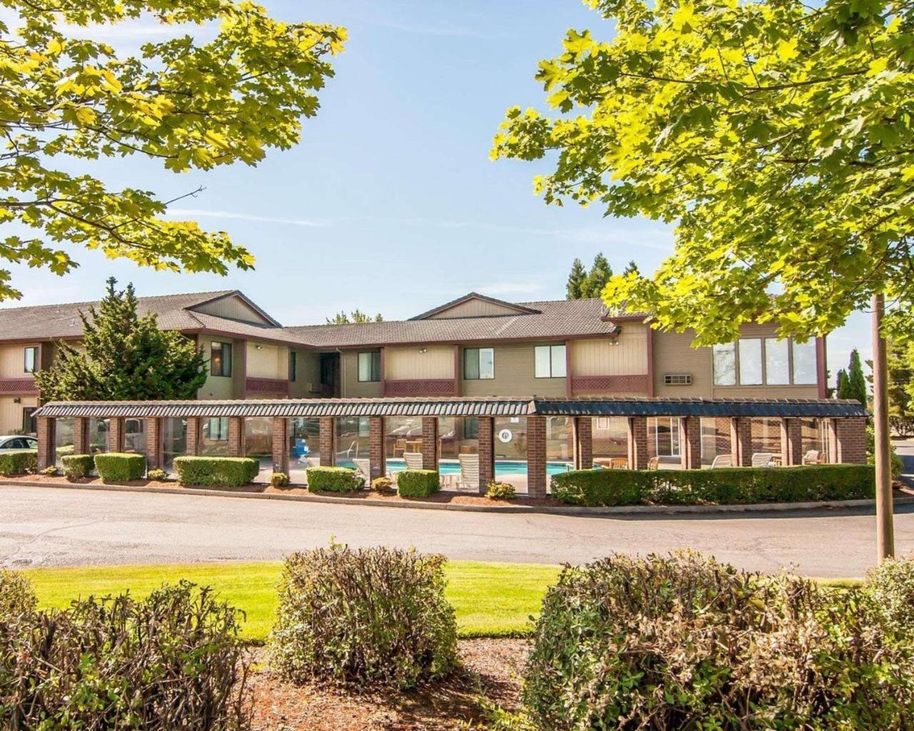 Comfort Inn Conference Center Hillsboro Eksteriør bilde